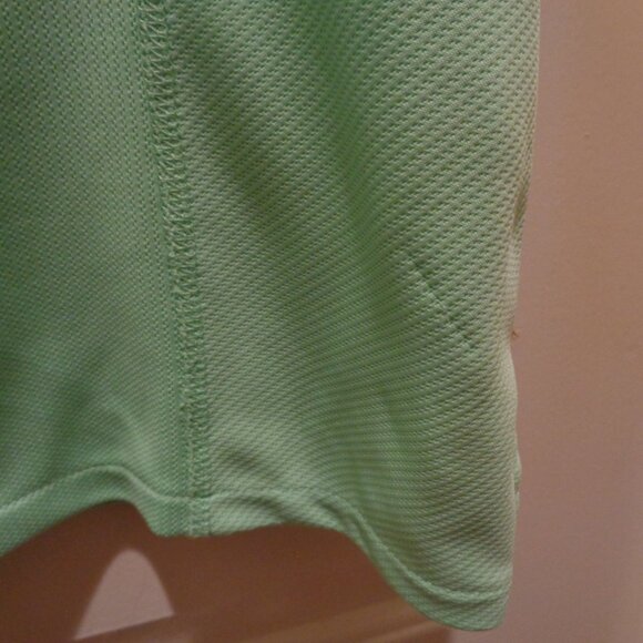 Columbia sports top in lime green. Polo style. Short sleeves - Picture 5 of 5